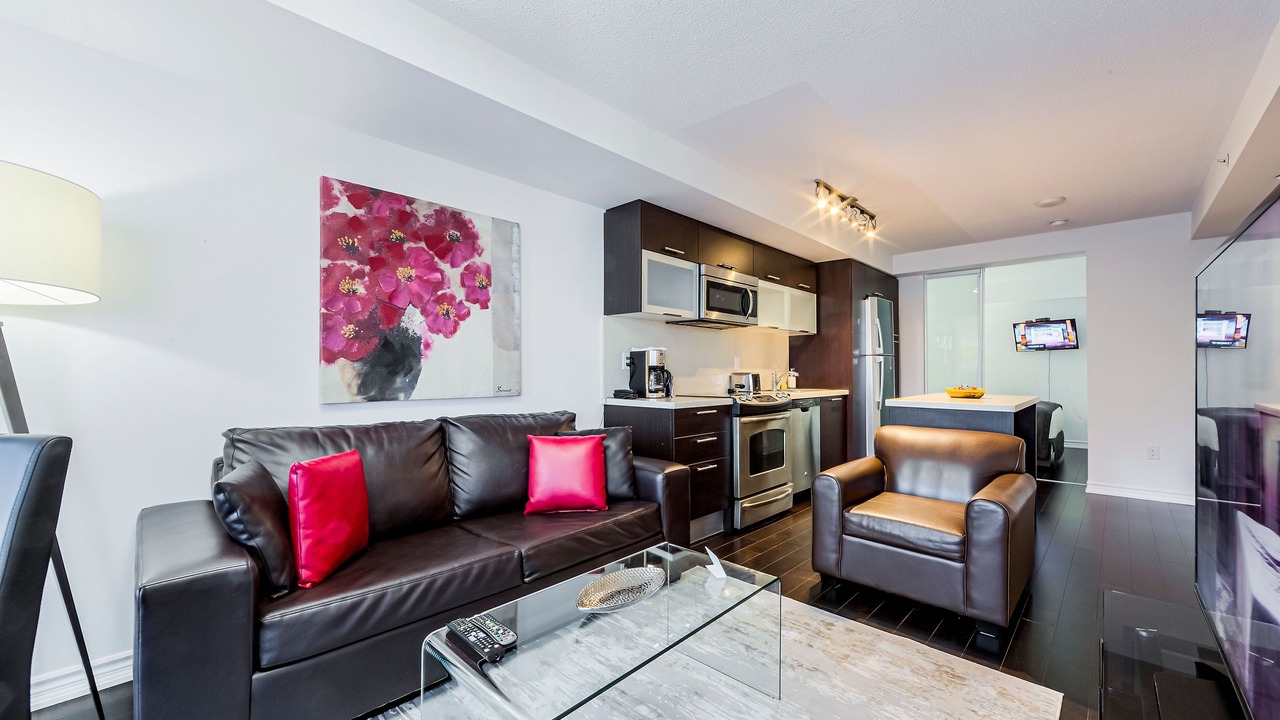 Photo of Livingroom in Church and Wellesley
