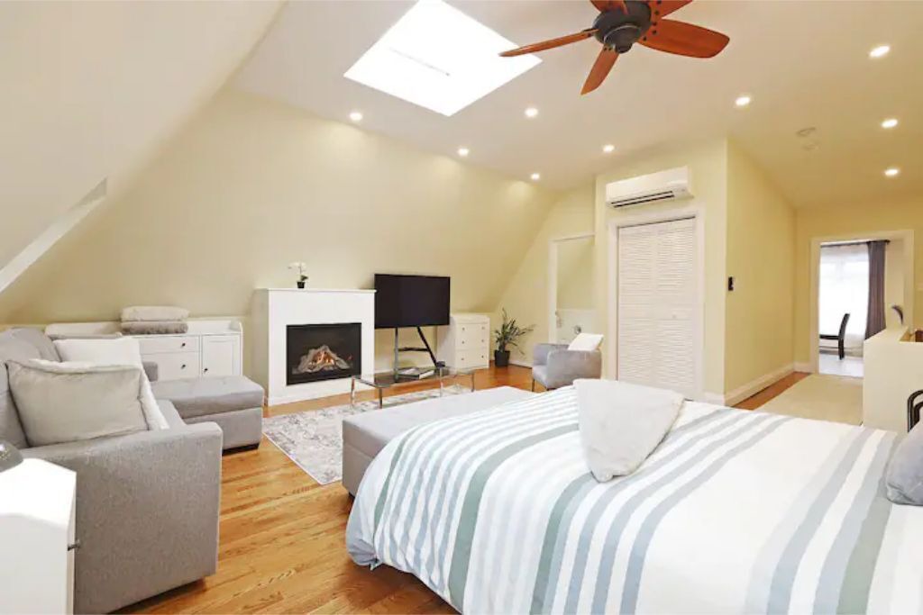 Photo of Bedroom in Cabbagetown South