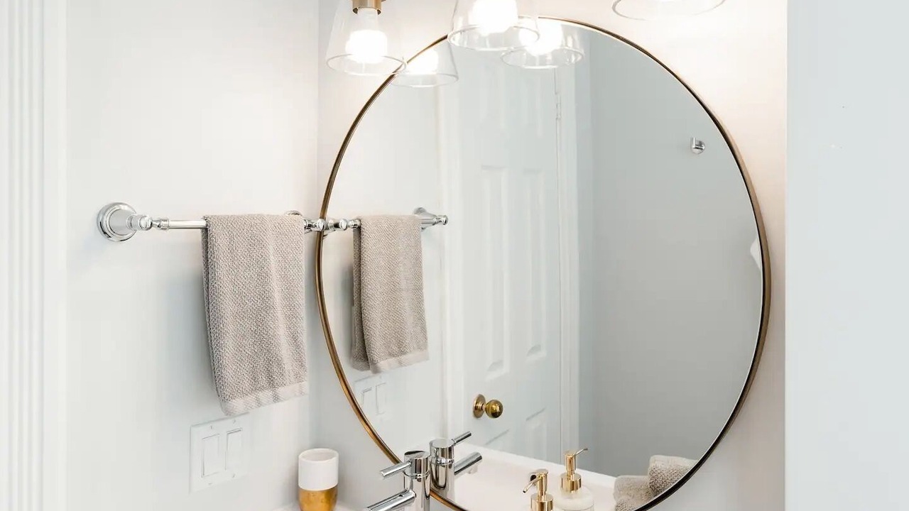 Photo of Bathroom in Cabbagetown