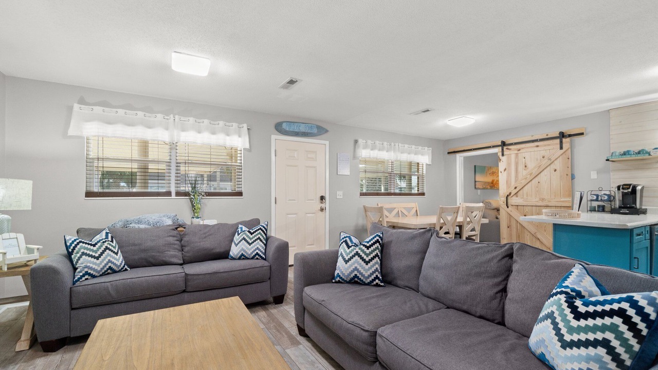 Photo of Livingroom in Holiday Beach