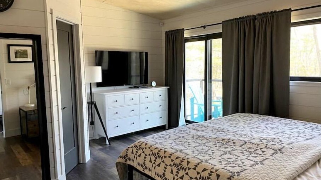 Photo of Bedroom in Carling