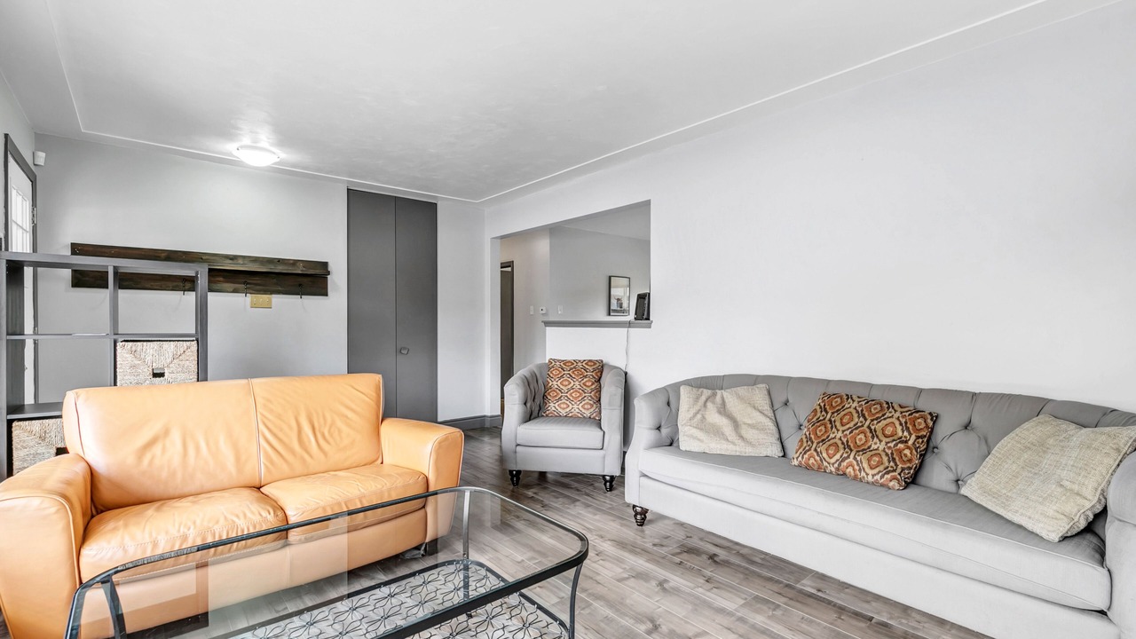 Photo of Livingroom in Rosemount