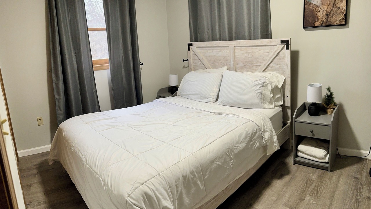 Photo of Bedroom in Tobyhanna