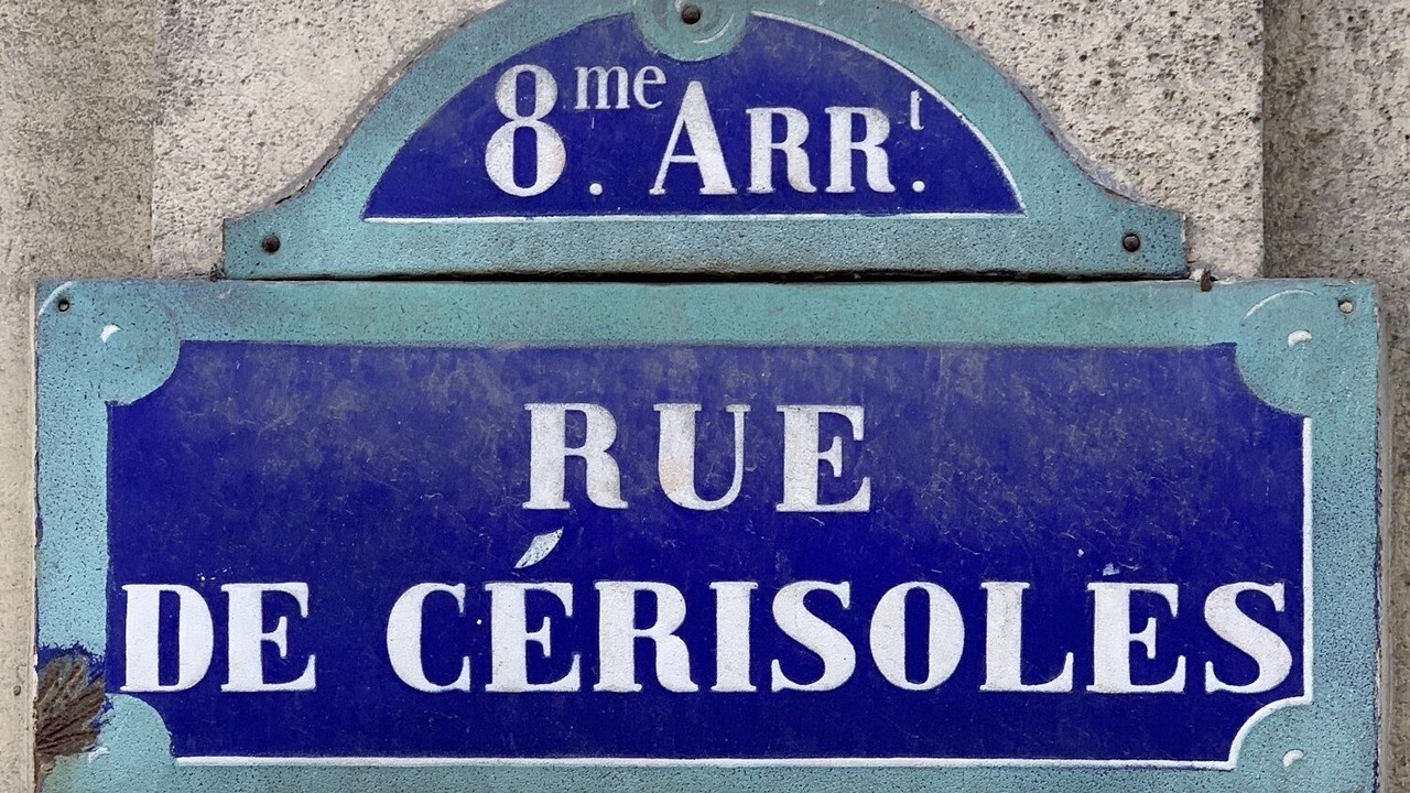 Photo of Others in Champs-Elysees