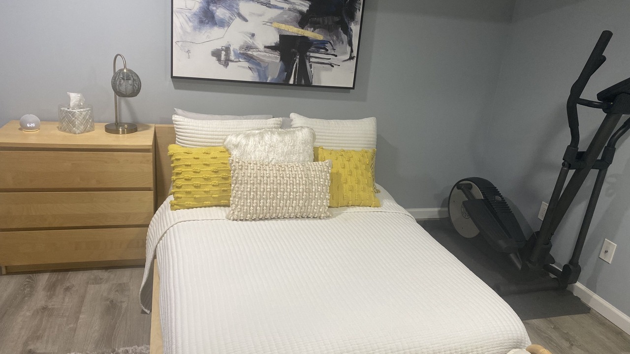 Photo of Bedroom in Hempstead