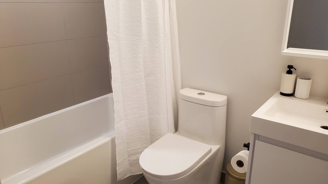 Photo of Bathroom in Wellington Place