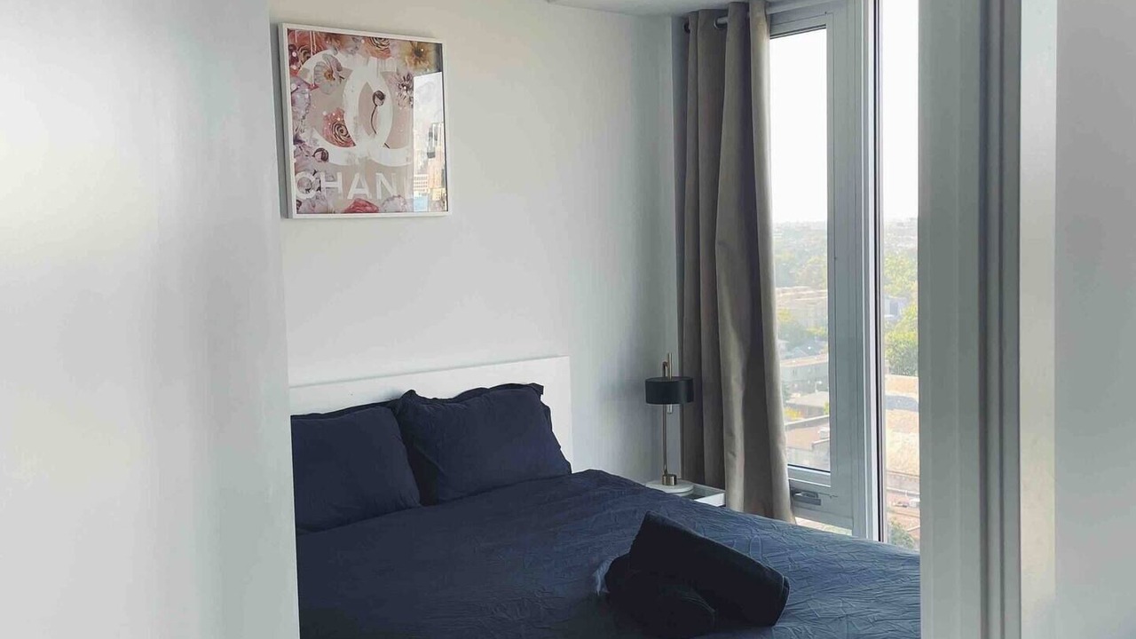 Photo of Bedroom in Wellington Place