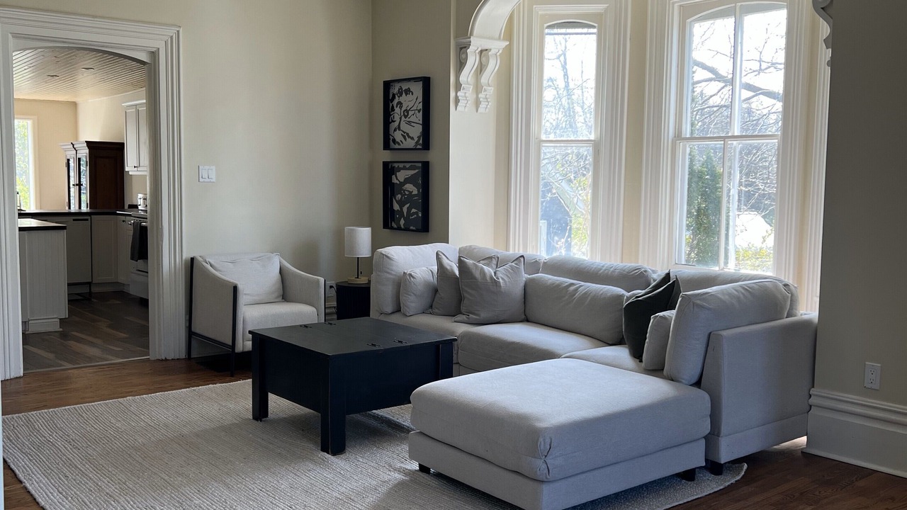 Photo of Livingroom in Prince Edward