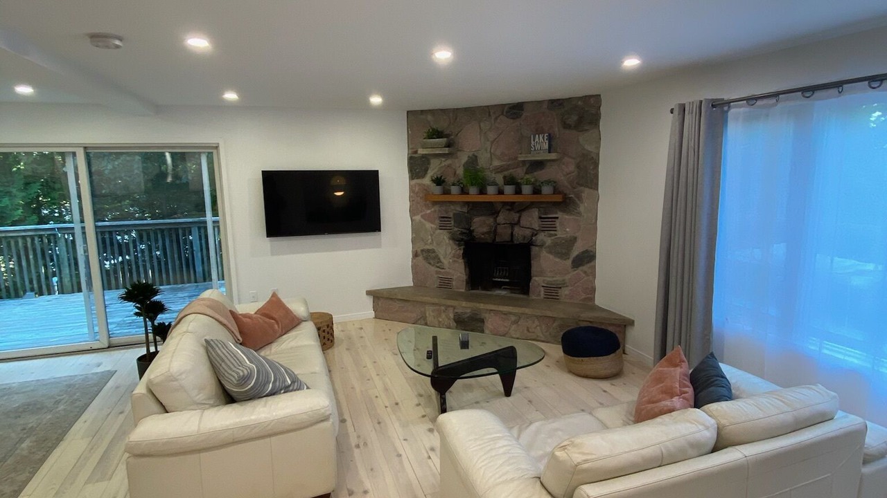 Photo of Livingroom in Saugeen Shores