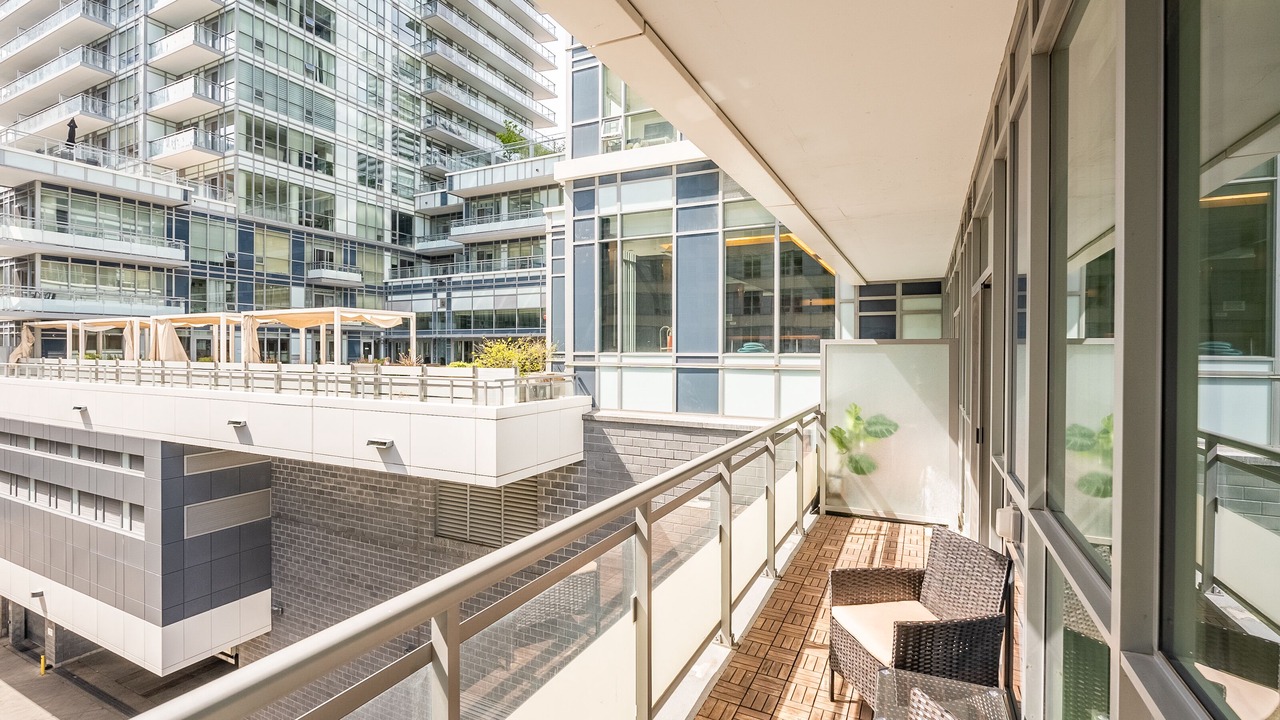 Photo of Patio Balcony in Yonge-Eglinton