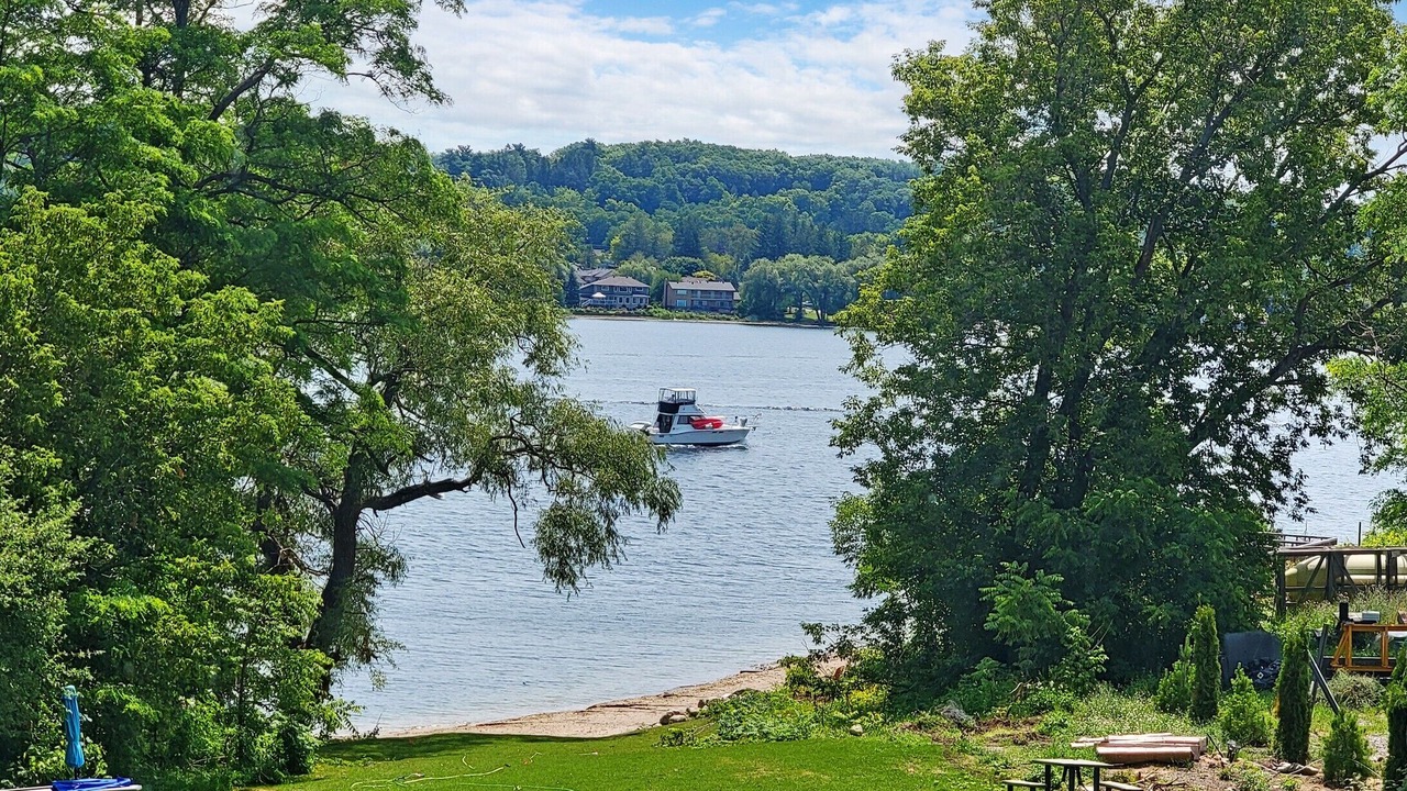 Photo of Others in Penetanguishene