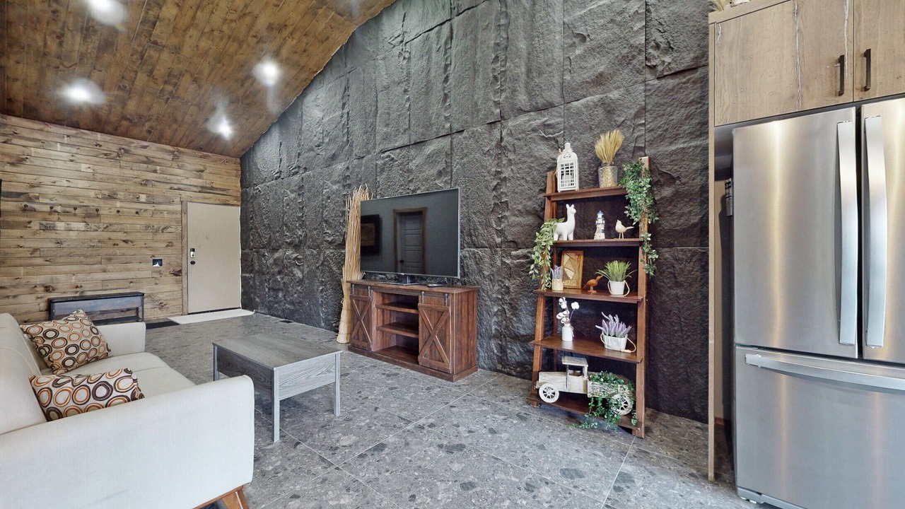 Photo of Livingroom in Penetanguishene