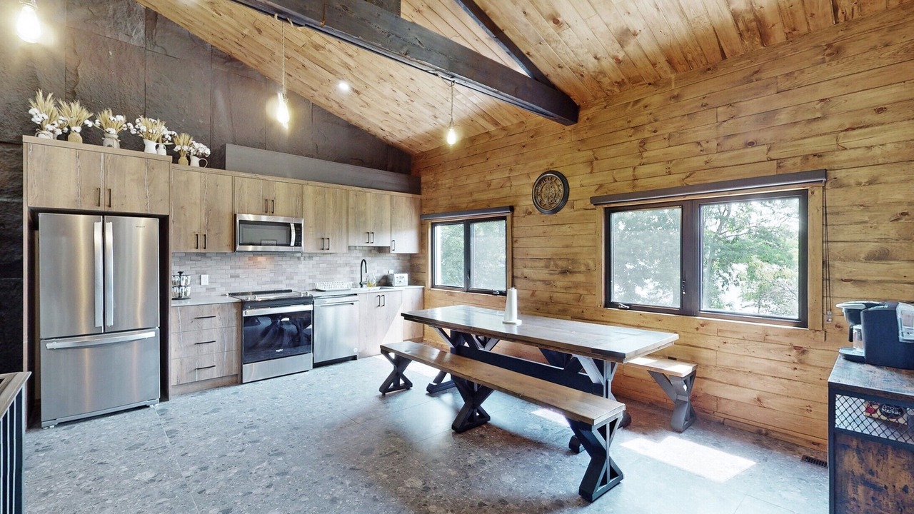 Photo of Kitchen in Penetanguishene