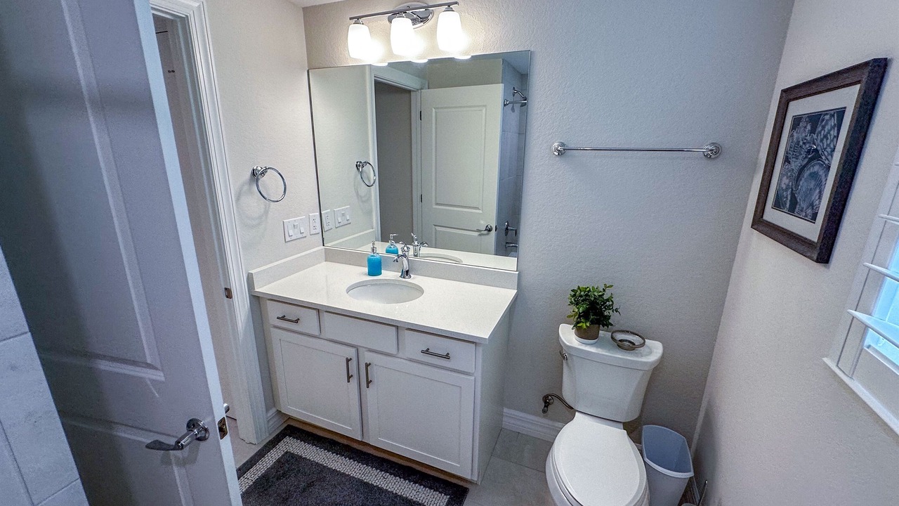 Photo of Bathroom in Naples