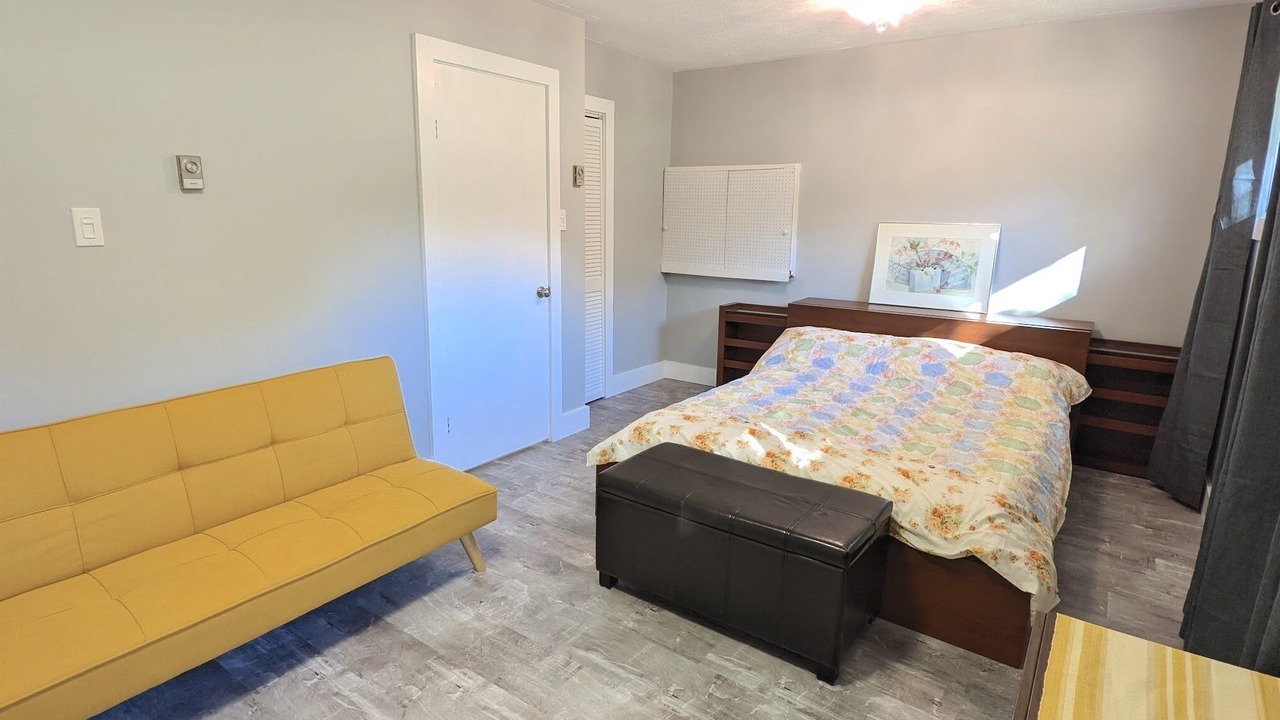 Photo of Bedroom in Sauble Beach