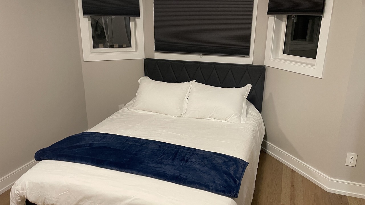Photo of Bedroom in Richmond Hill