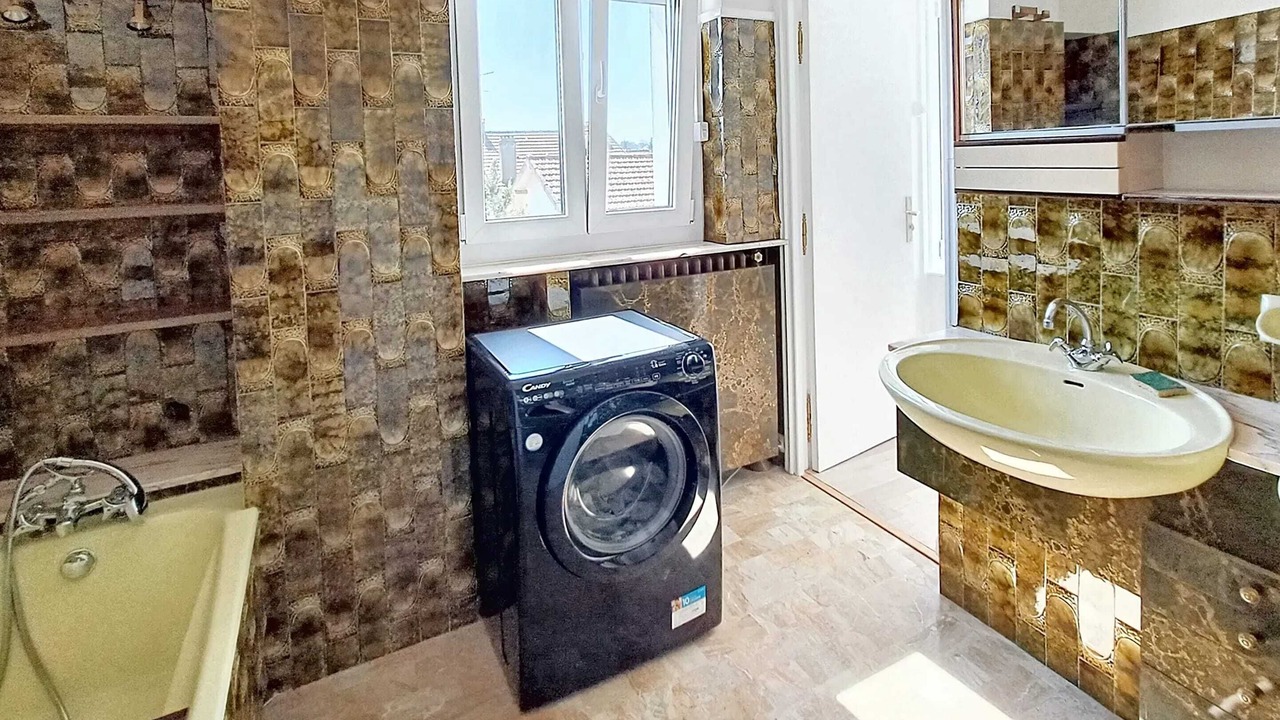 Photo of Bathroom in Bondy