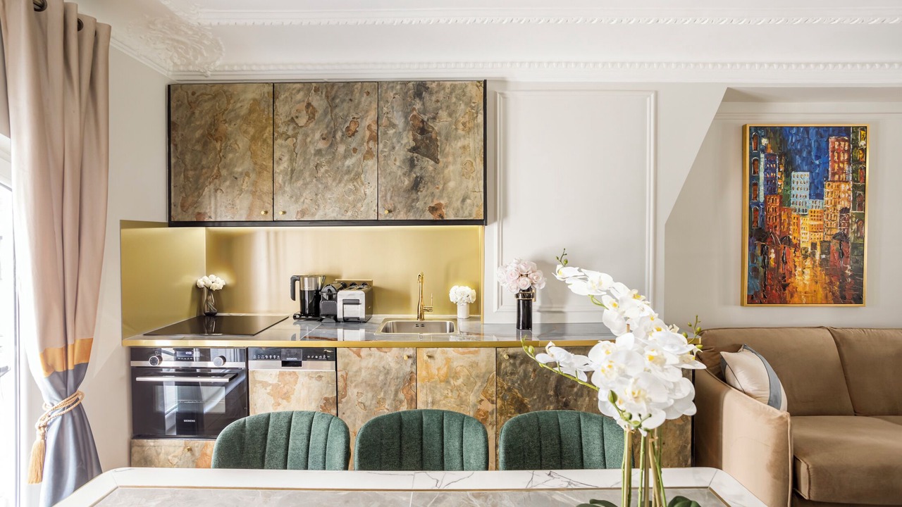 Photo of Kitchen in Quartier du Faubourg-Montmartre