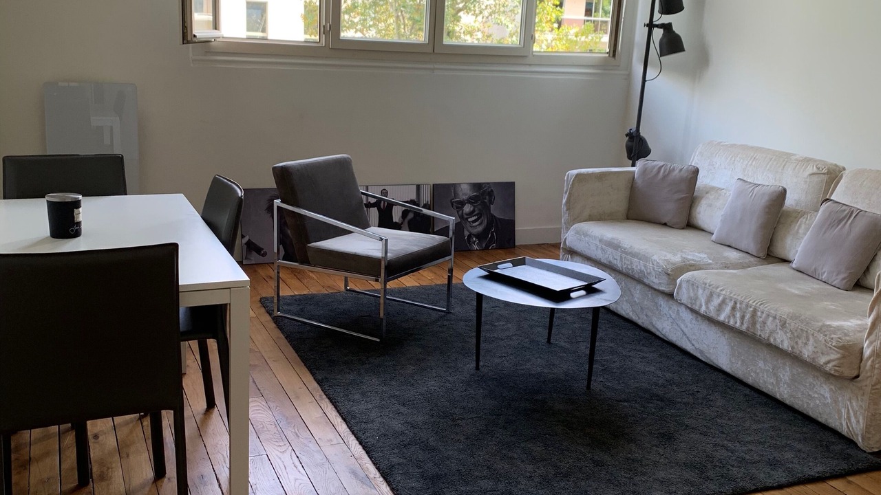 Photo of Livingroom in 7th Arrondissement