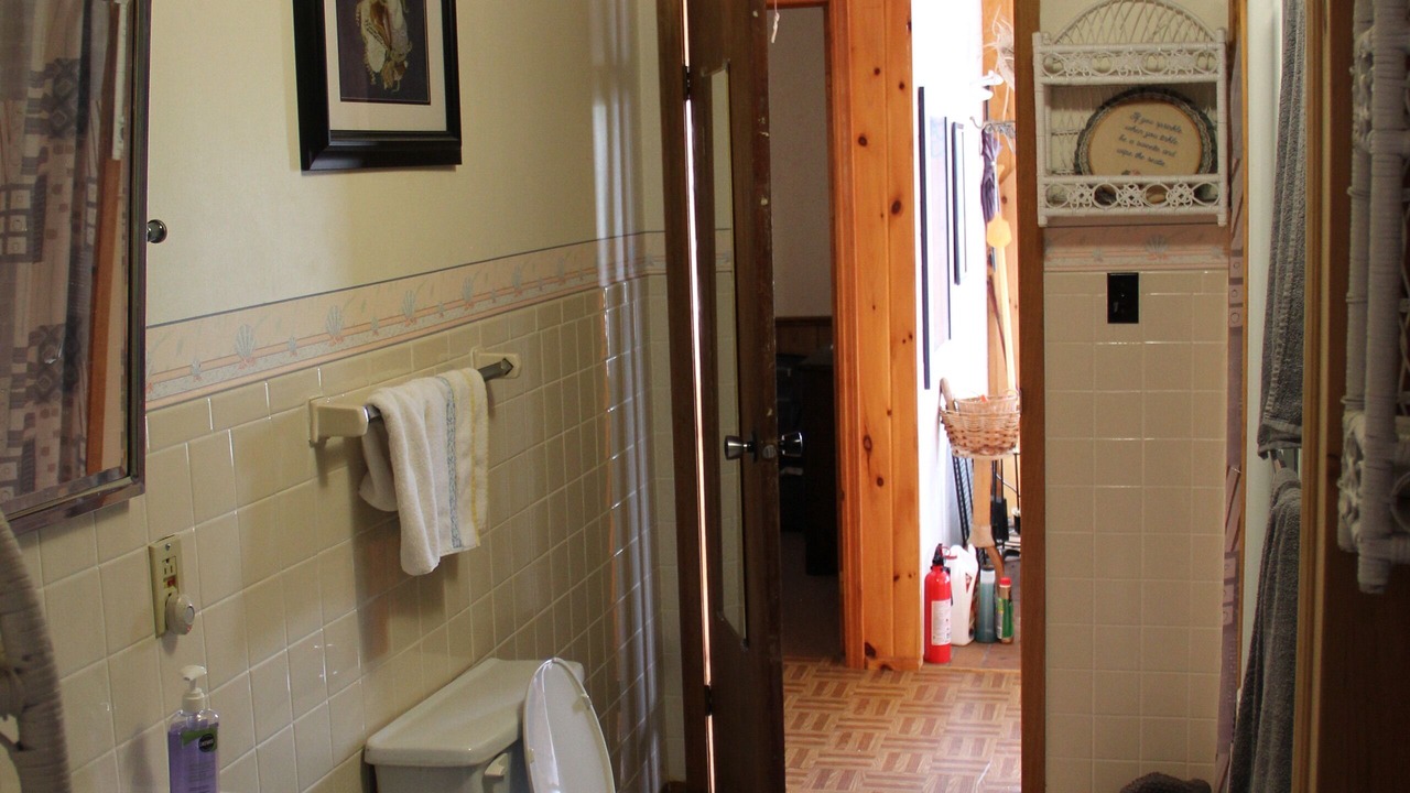 Photo of Bathroom in The Archipelago