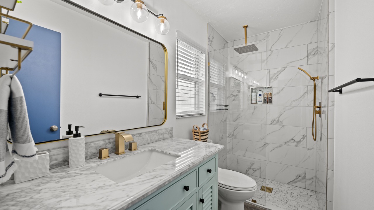 Photo of Bathroom in Sarasota Springs