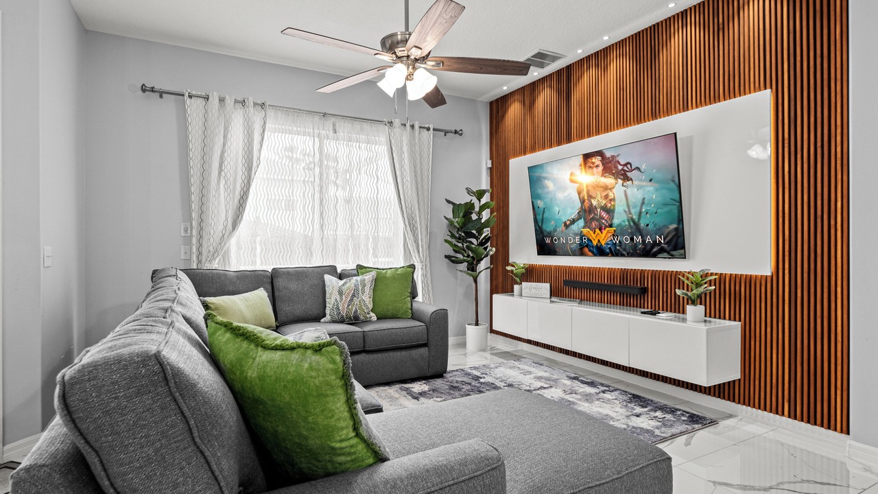 Photo of Livingroom in Tuscan Hills