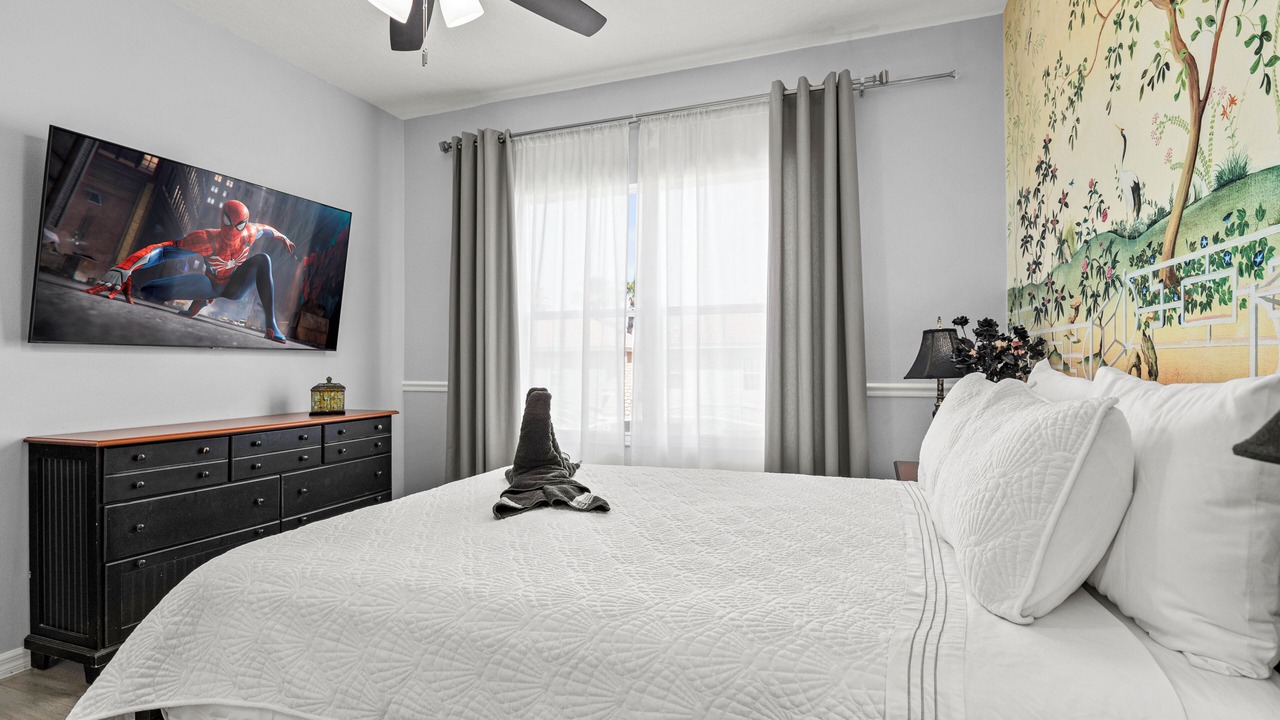 Photo of Bedroom in Tuscan Hills