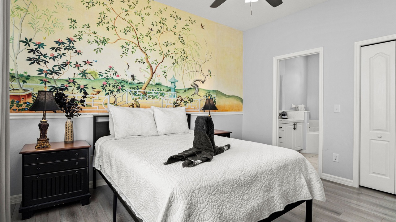 Photo of Bedroom in Tuscan Hills