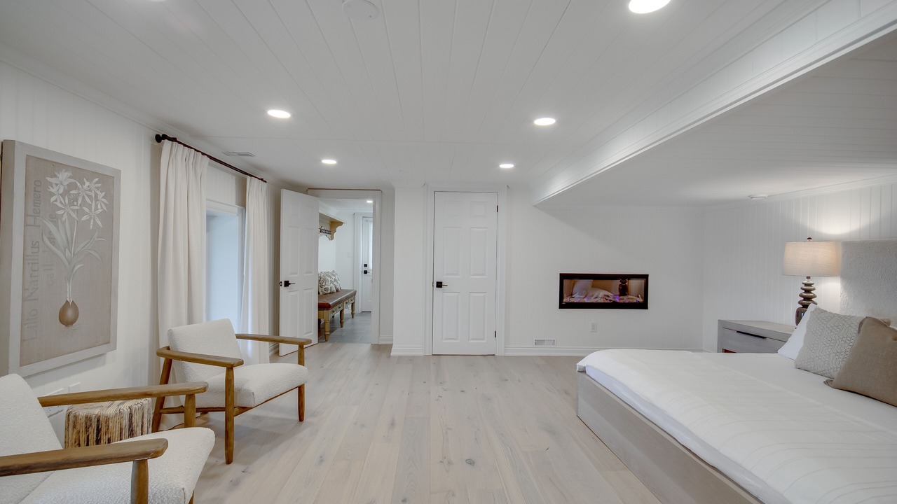 Photo of Bedroom in Rosseau
