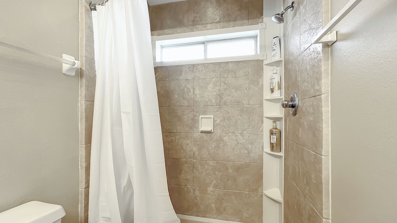 Photo of Bathroom in Meadow Woods