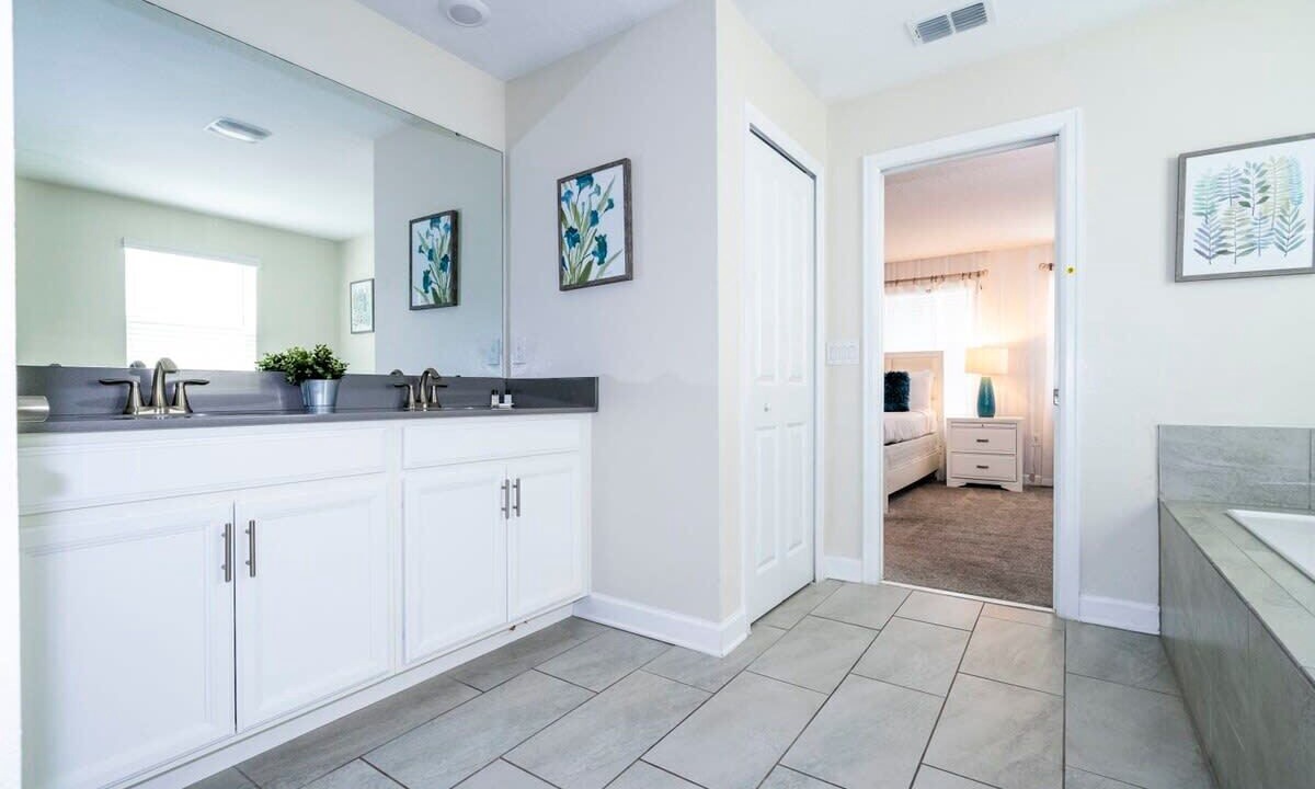 Photo of Bathroom in Kissimmee