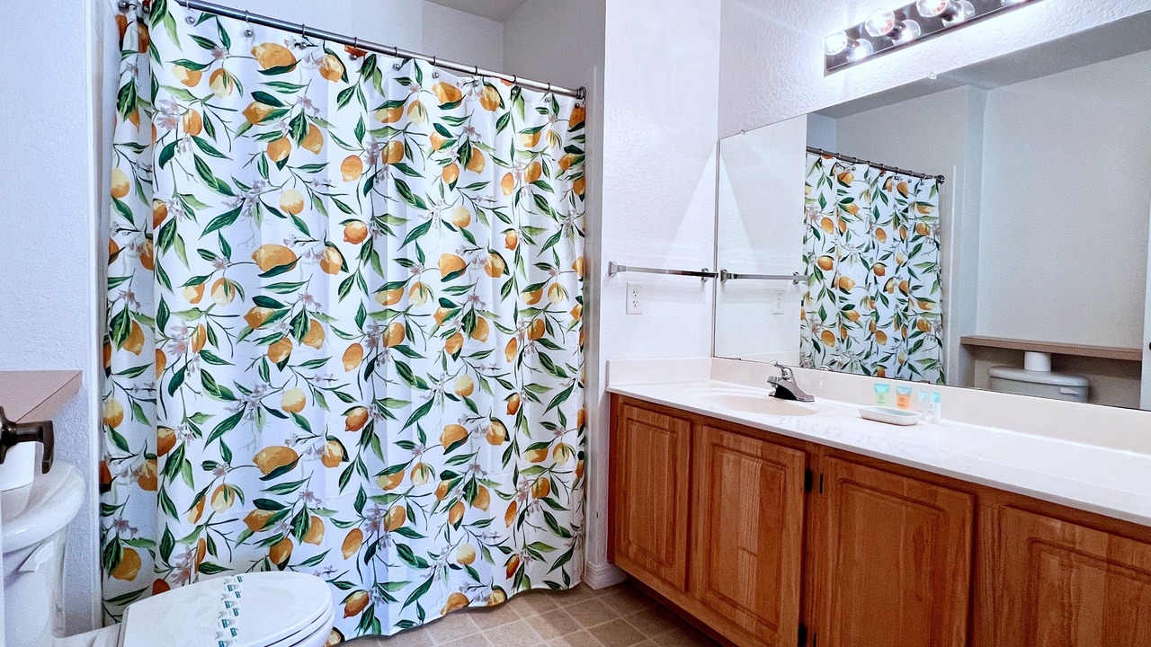 Photo of Bathroom in Venetian Bay Villages