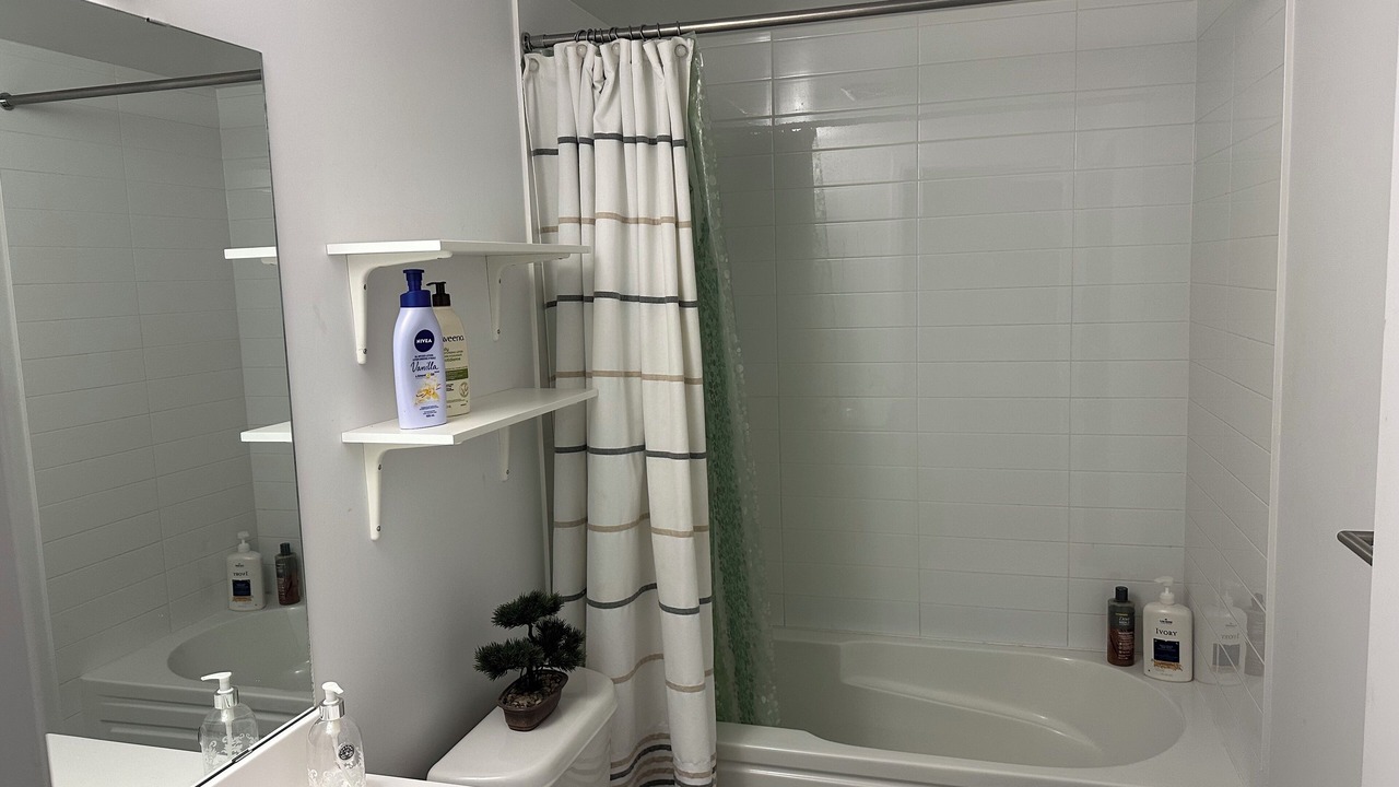Photo of Bathroom in Henry Farm