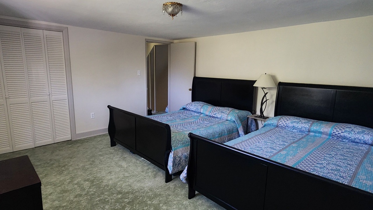Photo of Bedroom in State College