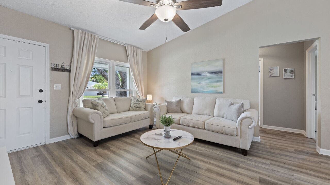 Photo of Livingroom in Rockledge