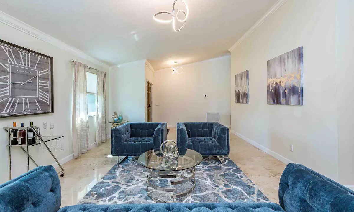 Photo of Livingroom in Jog Road