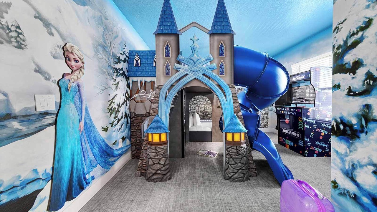 Photo of Bedroom in Florida Center