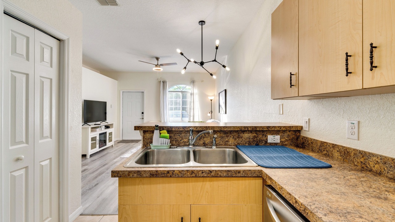 Photo of Kitchen in Haines City