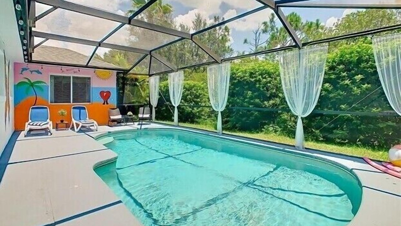 Photo of Outdoor in Hillcrest Estates
