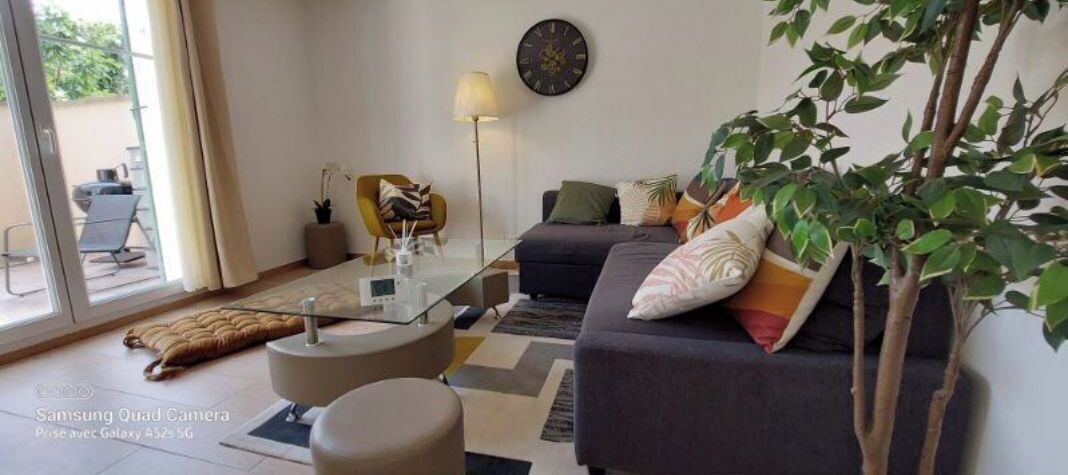 Photo of Livingroom in Epinay-sur-Seine