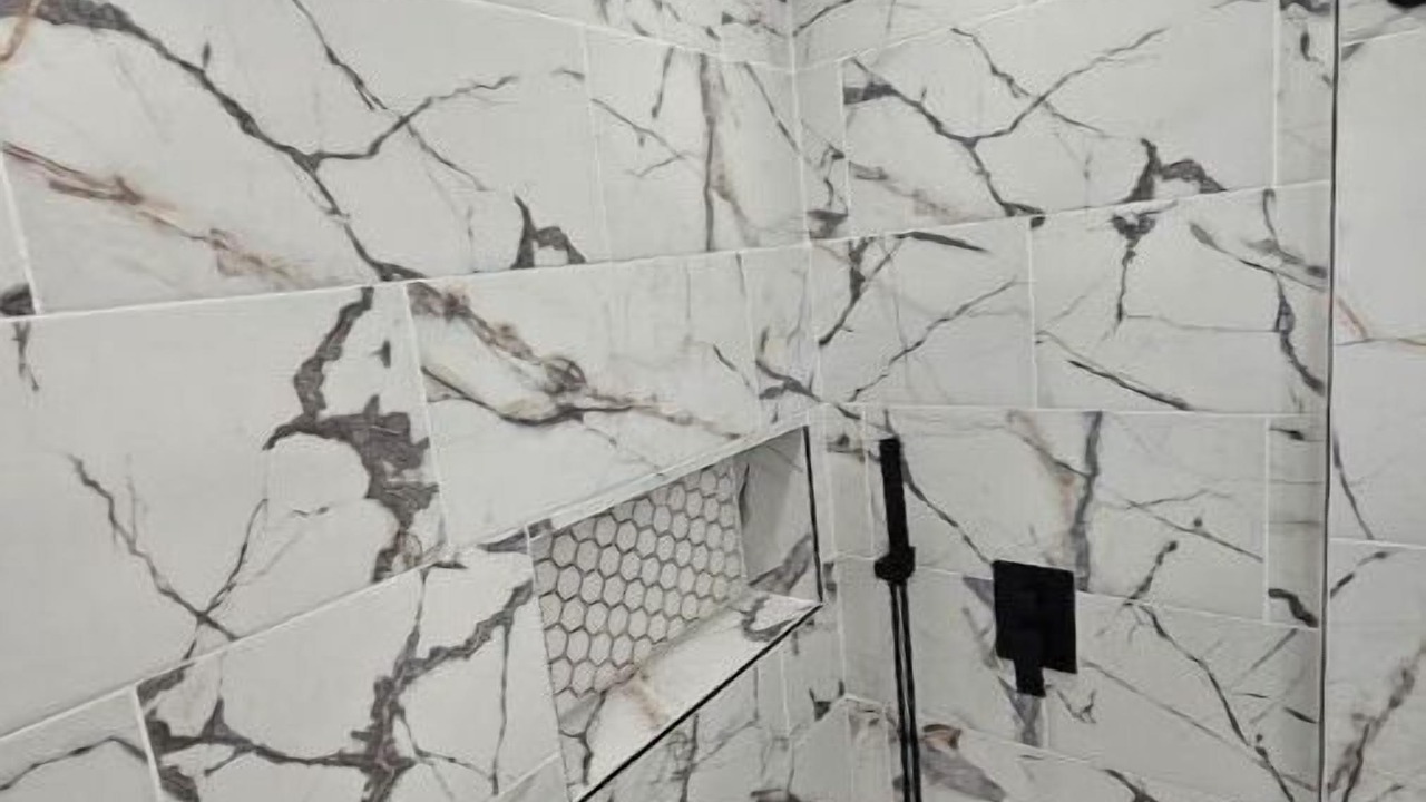 Photo of Bathroom in Lawsona - Fern Creek