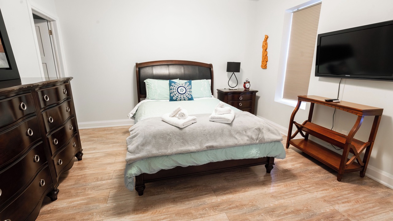 Photo of Bedroom in Thorold