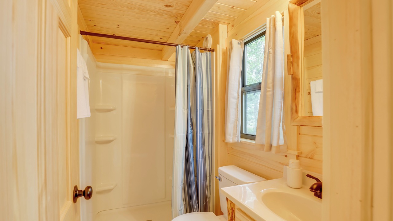 Photo of Bathroom in Cowanesque