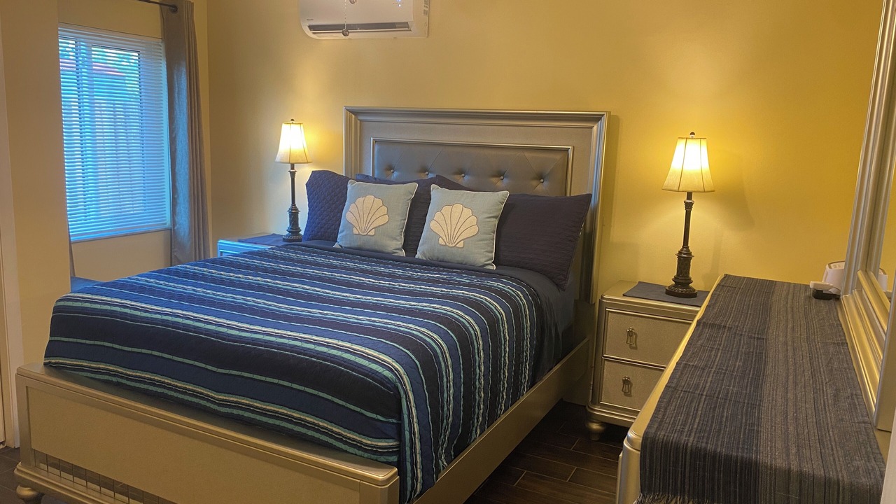 Photo of Bedroom in Lake Magdalene