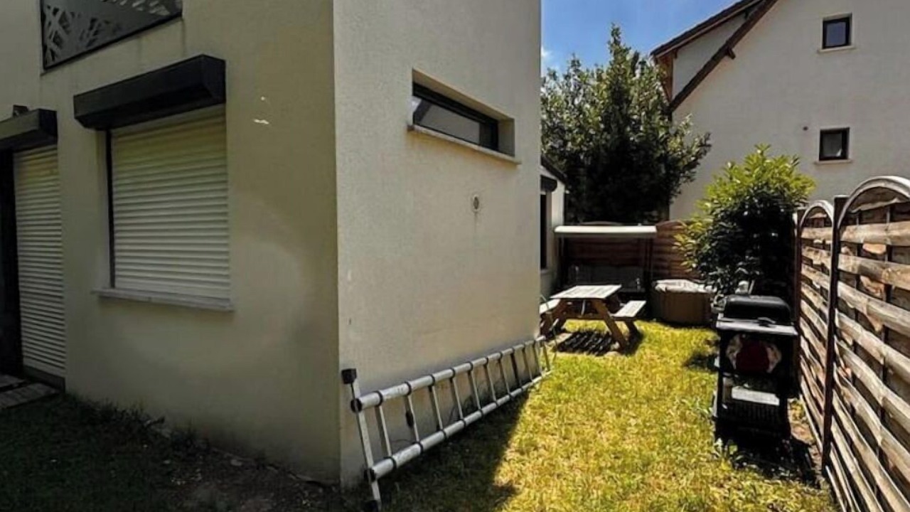 Photo of Outdoor in Aulnay-sous-Bois