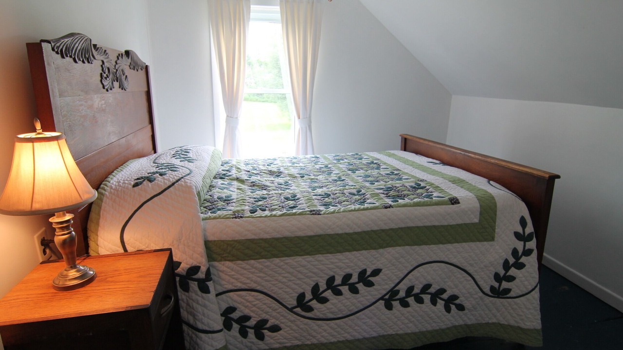 Photo of Bedroom in Picton