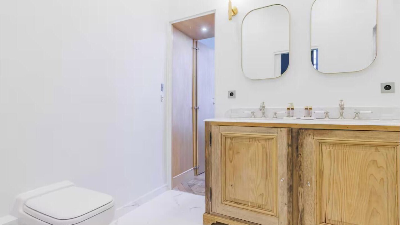 Photo of Bathroom in Les Iles