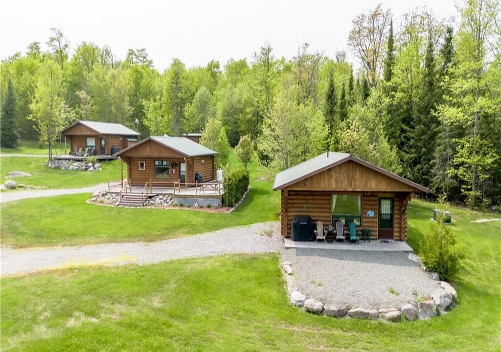 Photo of Outdoor in Unorganized Centre Parry Sound