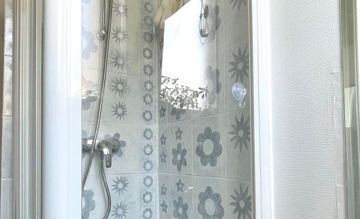 Photo of Bathroom in Bagnolet