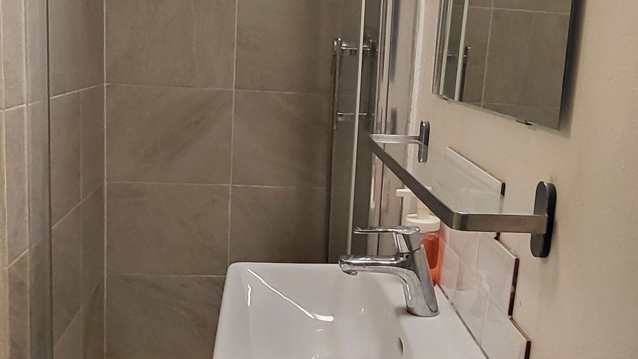 Photo of Bathroom in Clichy